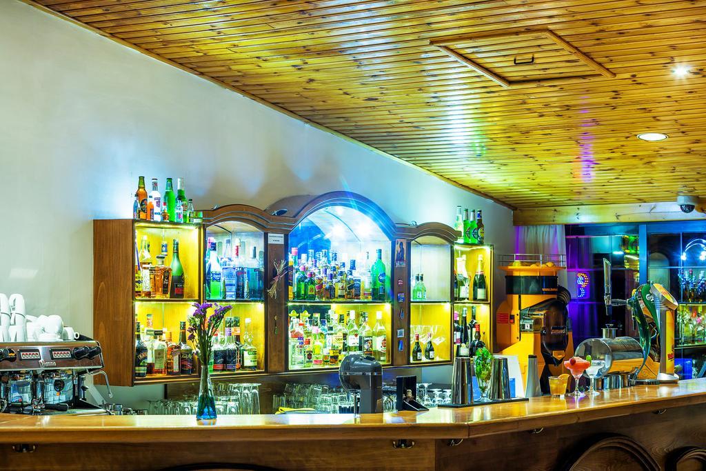 Troodos Hotel & Spa Экстерьер фото